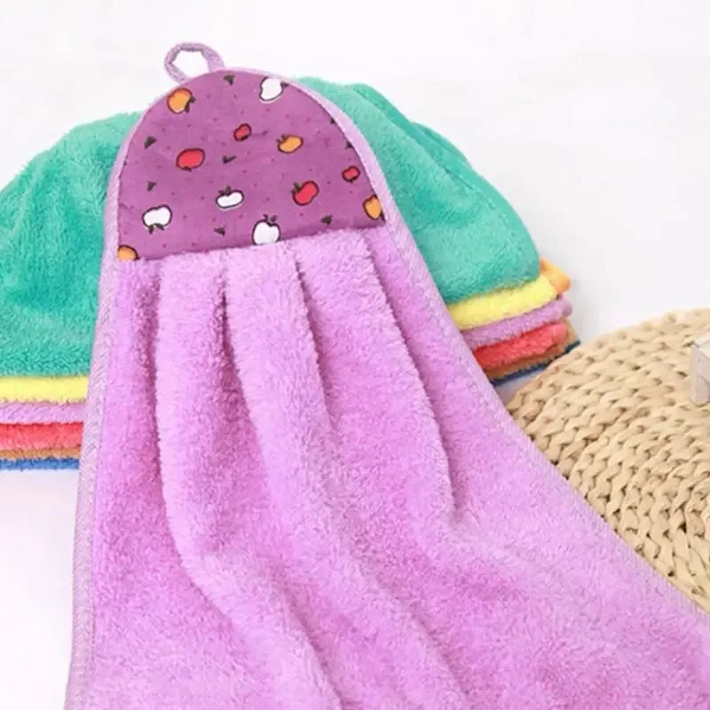 مجموعة مناشف من القطيفة المرجا - مراجعة Home Goods Bathroom وسعره