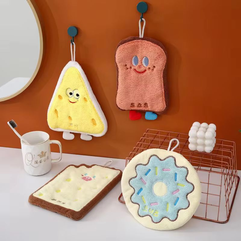 منشفة يد معلقة بتصميم كرتوني ل - مراجعة Home Goods Bathroom وسعره
