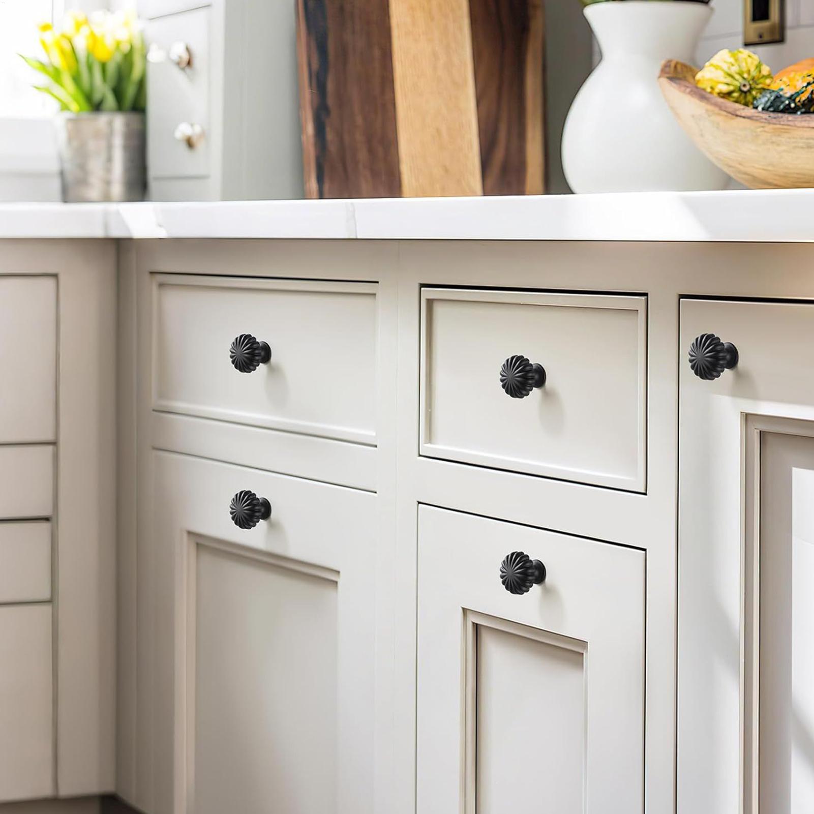 مقابض خزانة 10 قطع مقابض خزانة - مراجعة Home Hardware Bathroom Cabinets وسعره